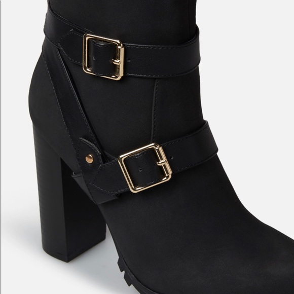 🖤Black Gold Detail Wide Calf Boots🖤 - Picture 4 of 7